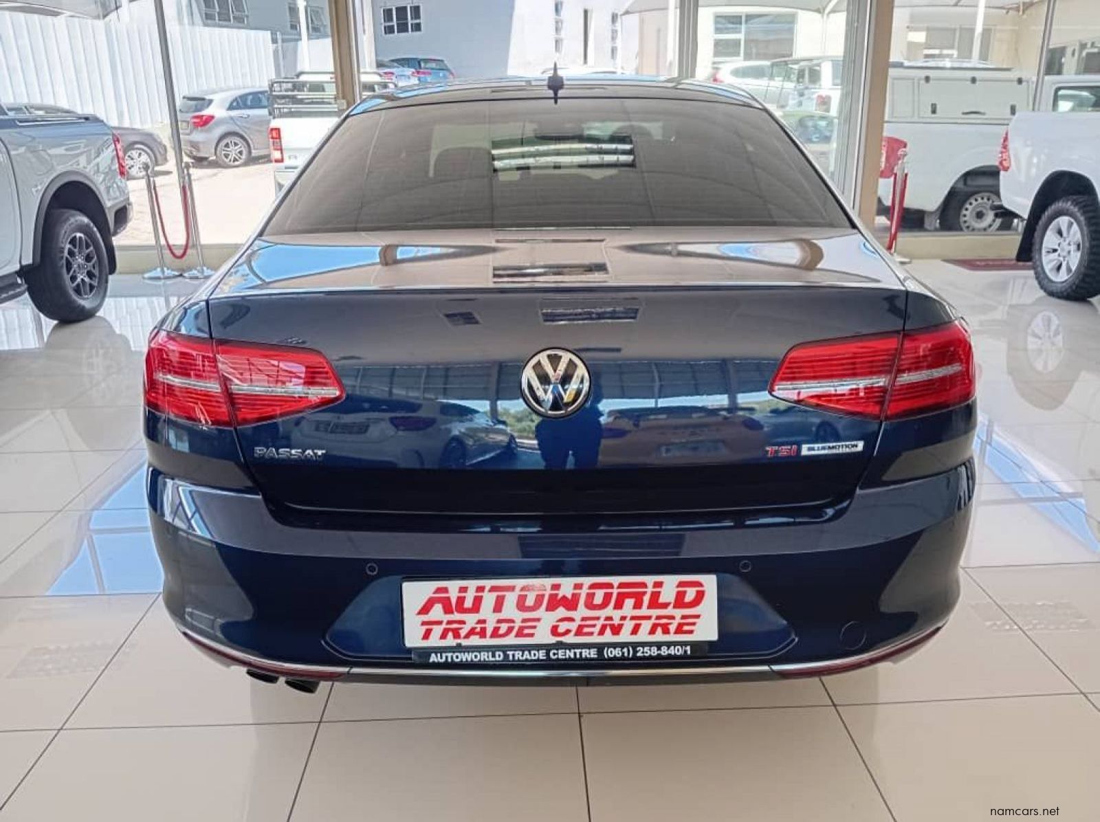 2015 Volkswagen Passat 1.8TSi DSG Hiline pictures