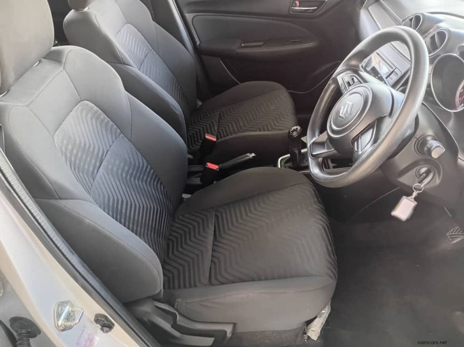 2022 Suzuki Swift 1.2 GL+ pictures