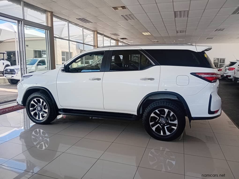 2025 Toyota Fortuner 2.4GD6 A/t 4x4 pictures