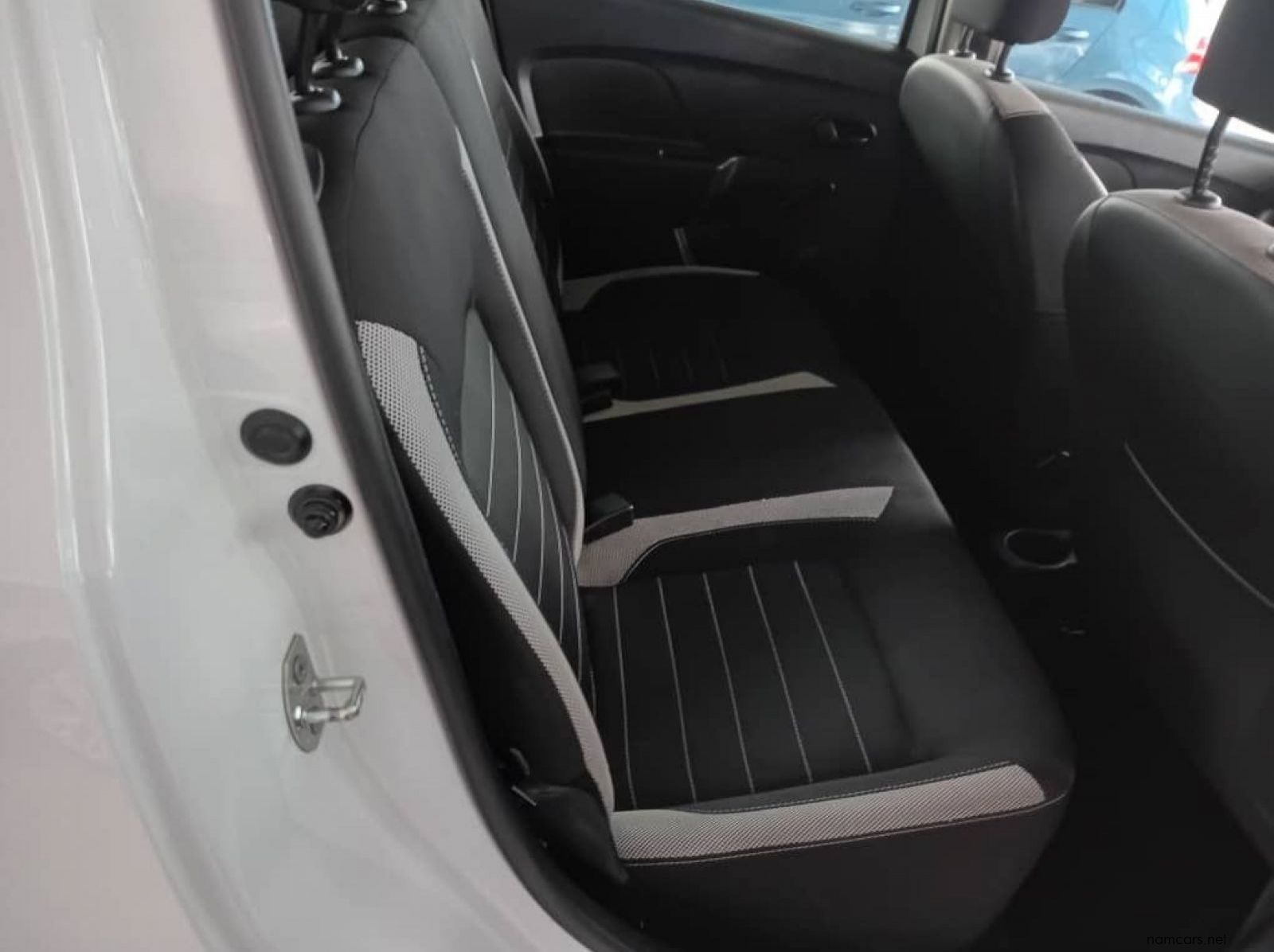 2018 Renault Sandero 900t Stepway Expression pictures