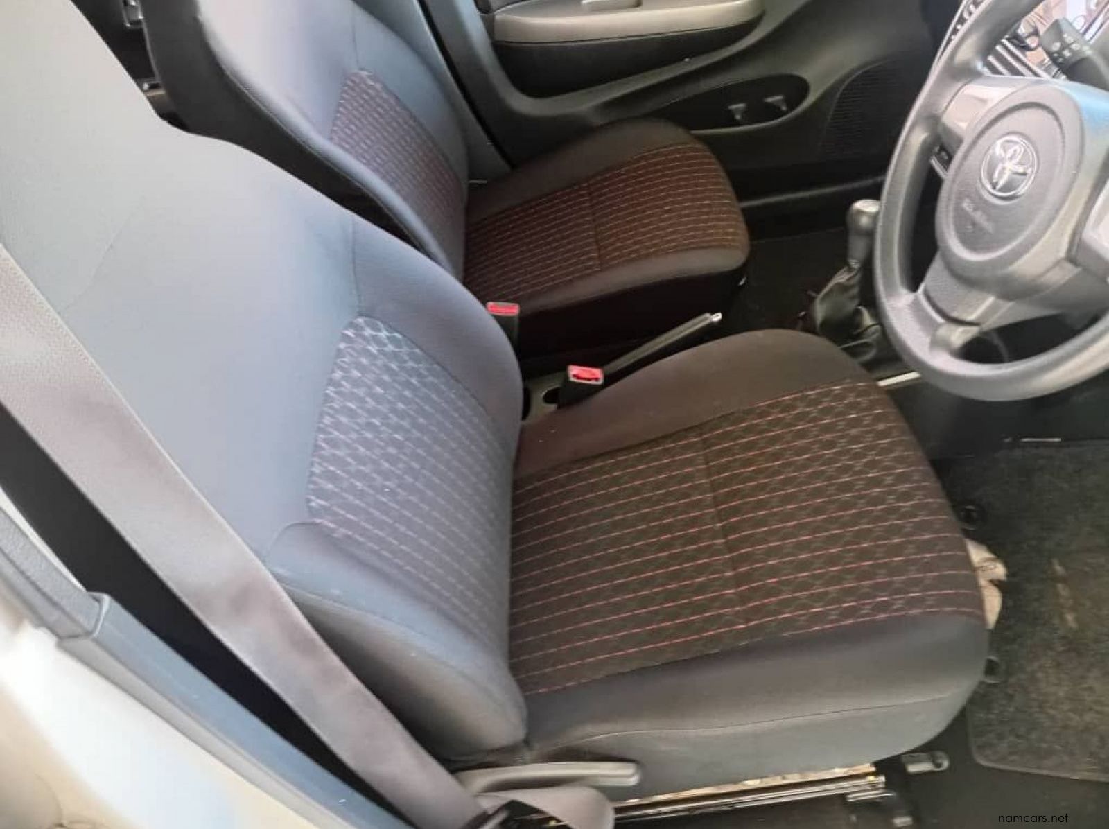 2022 Toyota Agya 1.0 pictures