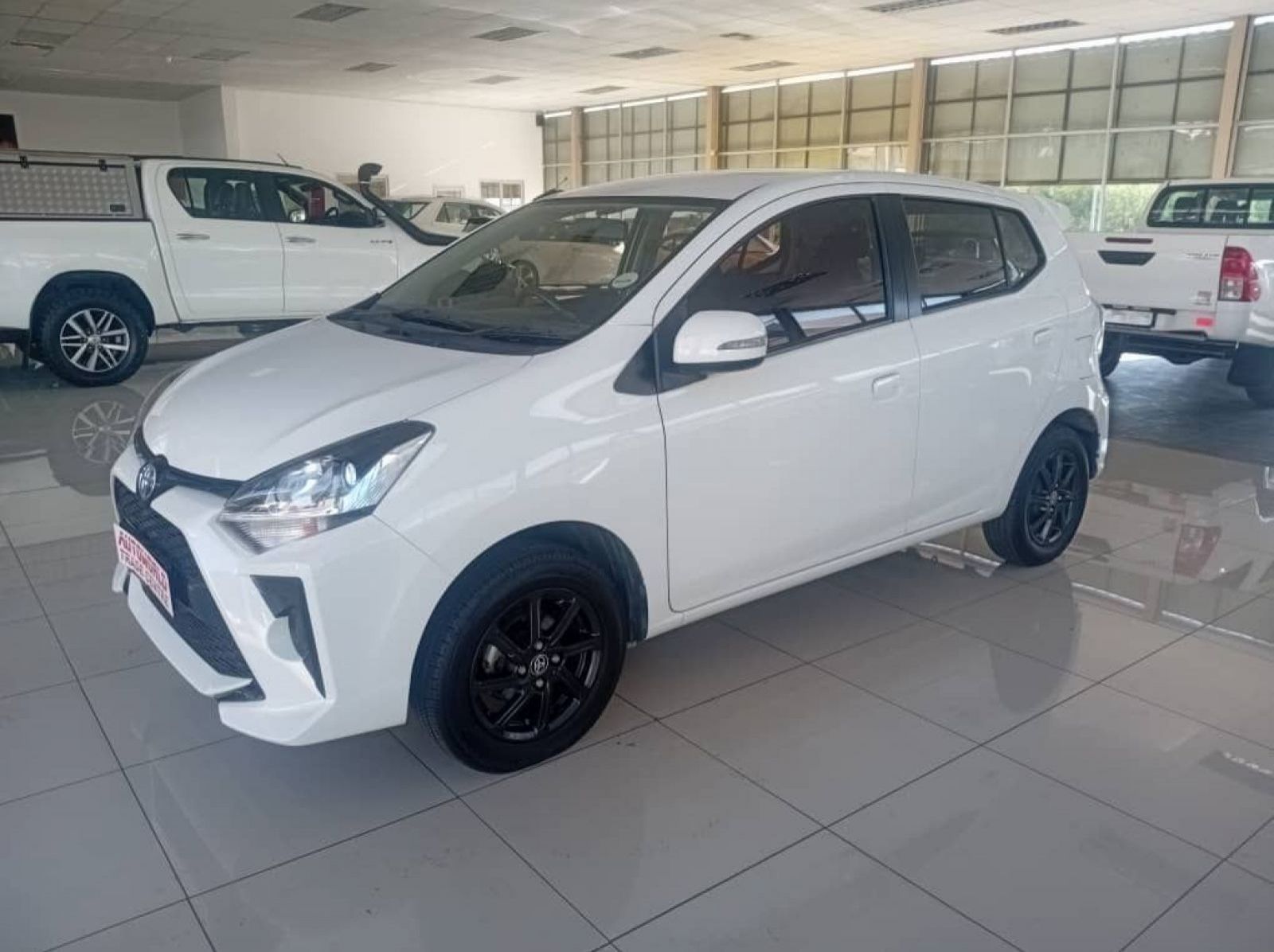 2022 Toyota Agya 1.0 pictures