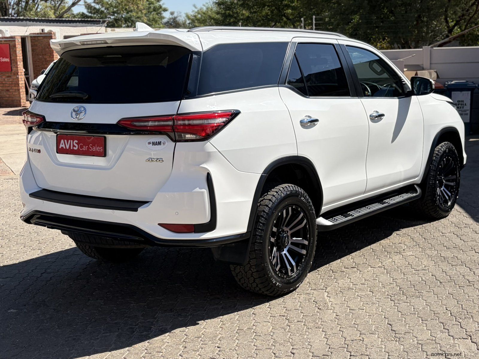 2025 Toyota Fortuner 2.4 4x4 A/T photo