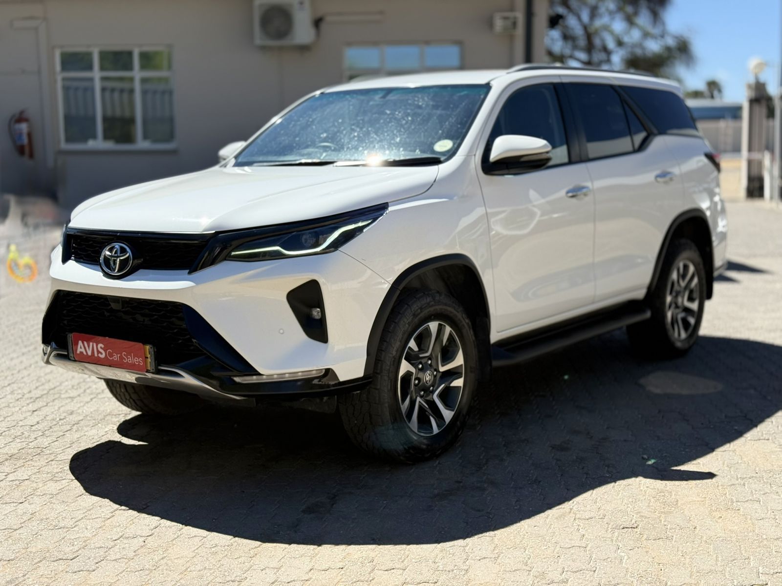 2025 Toyota Fortuner 2.4 4X4 A/T photo