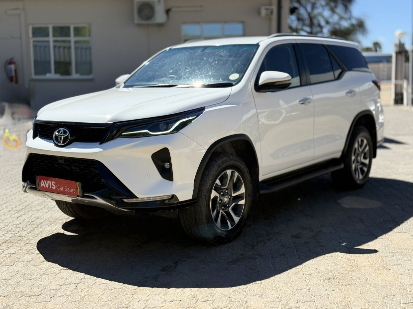2025 Toyota Fortuner 2.4 4X4 A/T pictures