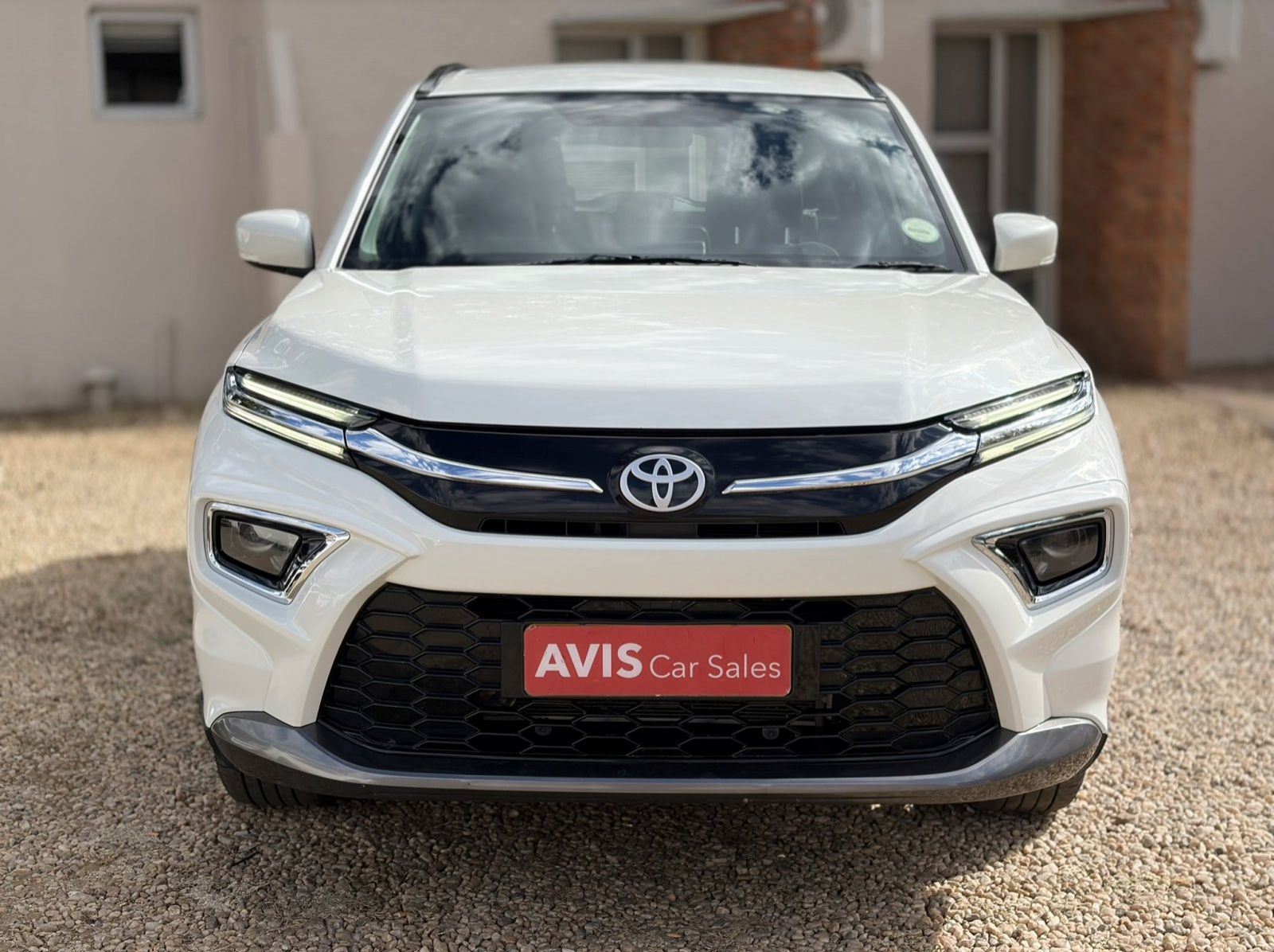 2025 Toyota urban cruiser pictures