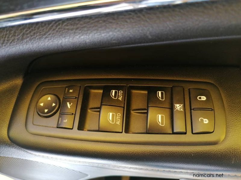 2014 Jeep Grand Cherokee Limited 3.0 CRD 4x4 A/t pictures