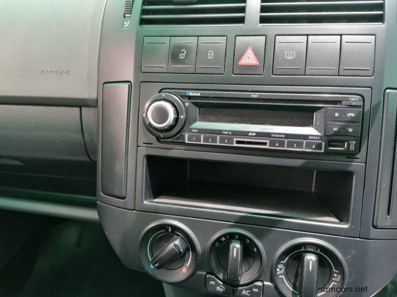 2016 Volkswagen Polo Vivo 1.4 Trendline (5dr) pictures