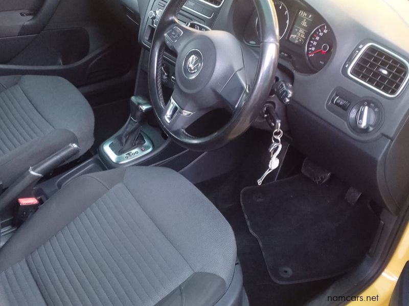 2010 Volkswagen Polo 1.6 Comfortline A/t pictures