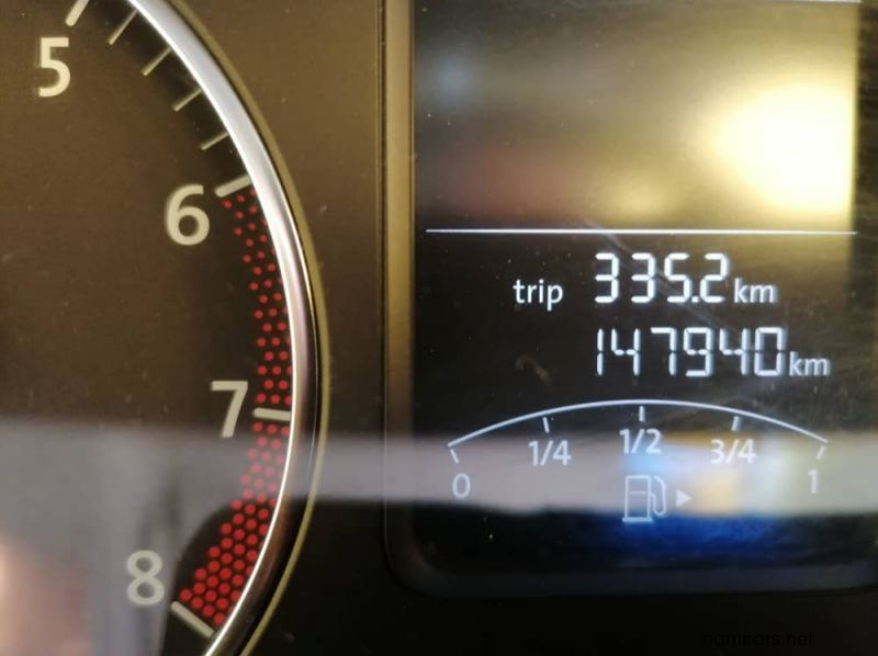 2013 Volkswagen Polo 1.4 Comfortline Sedan pictures