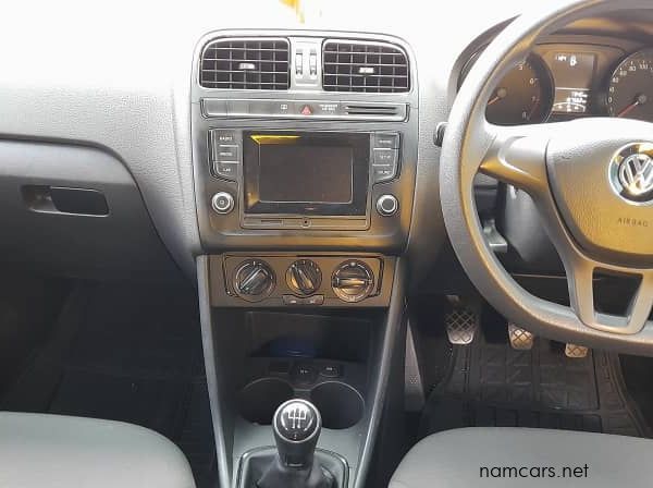 2016 Volkswagen Polo 1.2 Tsi Trendline 5dr pictures