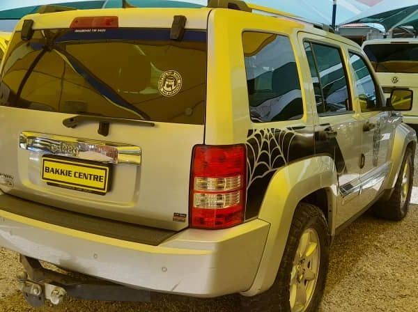 2012 Jeep Cherokee 3.7 Liberty Ltd Ed A/t pictures