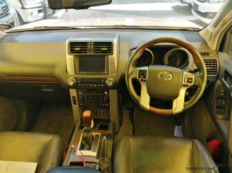 2011 Toyota Prado VX 3.0 tdi A/t pictures
