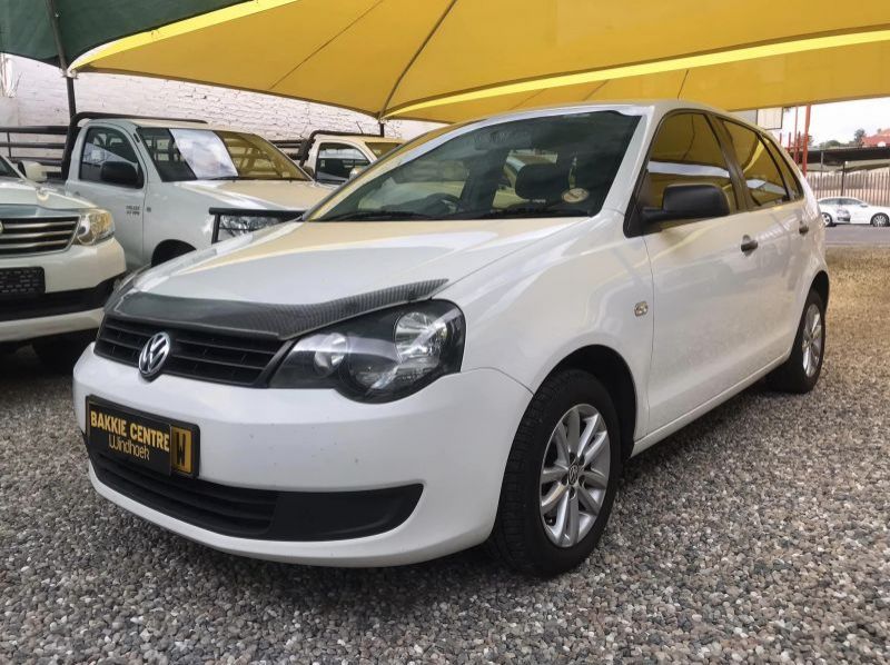 2011 Volkswagen POLO VIVO 1.4 TRENDLINE (5dr) pictures