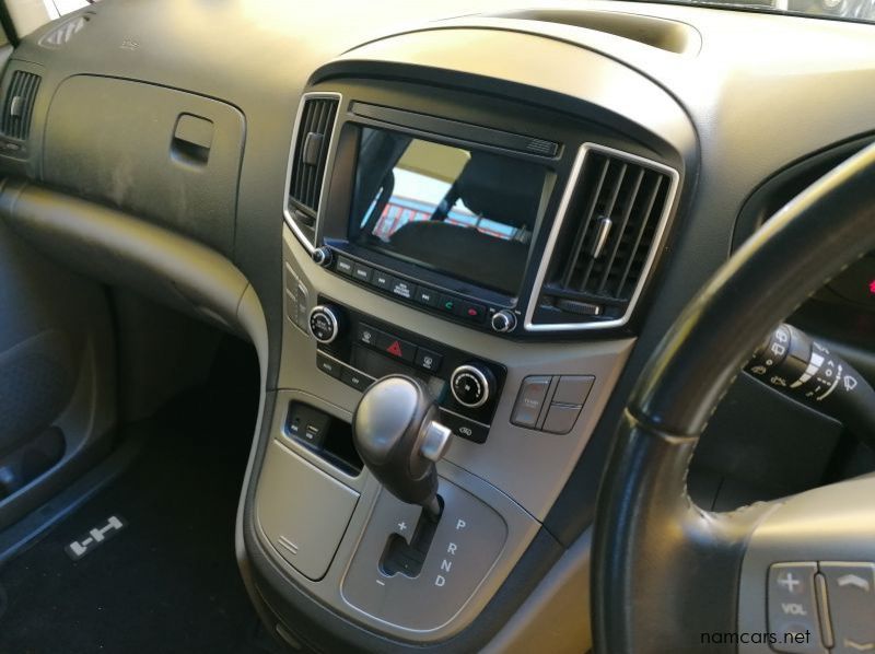 2019 Hyundai H-1 2.5Crdi Elite A/t pictures