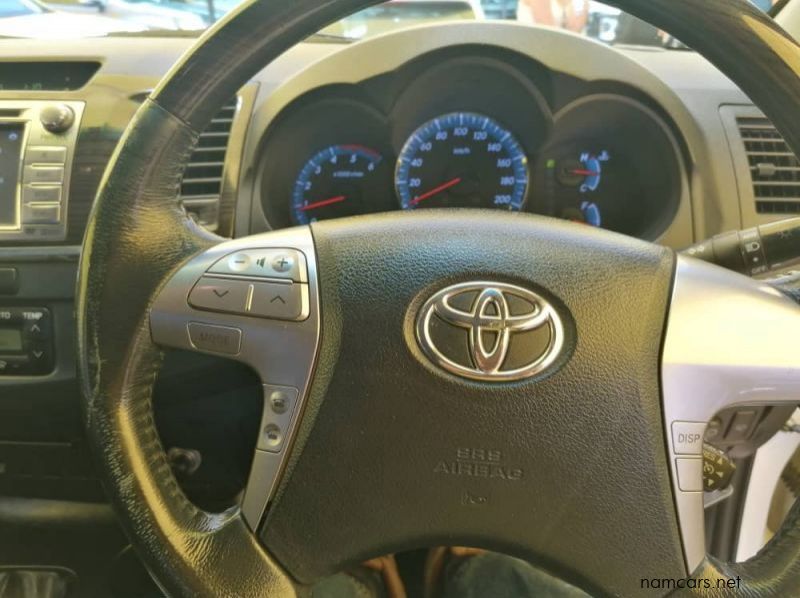 2015 Toyota Fortuner 3.0d4d 4x4 A/t pictures