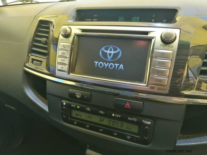2015 Toyota Fortuner 3.0d4d 4x4 A/t pictures