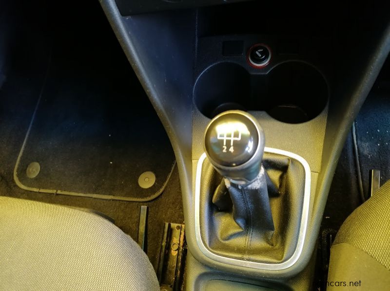 2014 Volkswagen Polo 1.6 Comfortline 5dr pictures