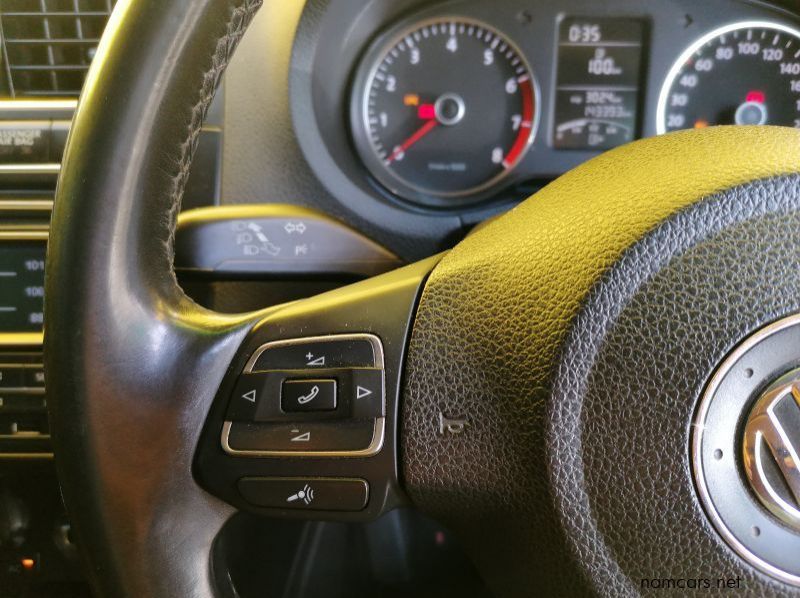 2014 Volkswagen Polo 1.6 Comfortline 5dr pictures