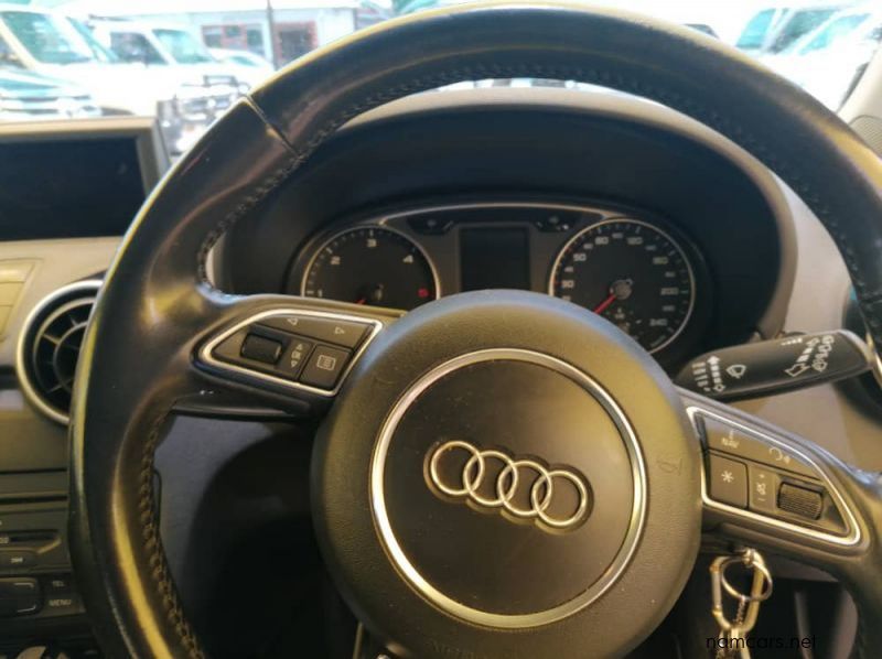 2011 Audi A1 1.6 Tdi pictures