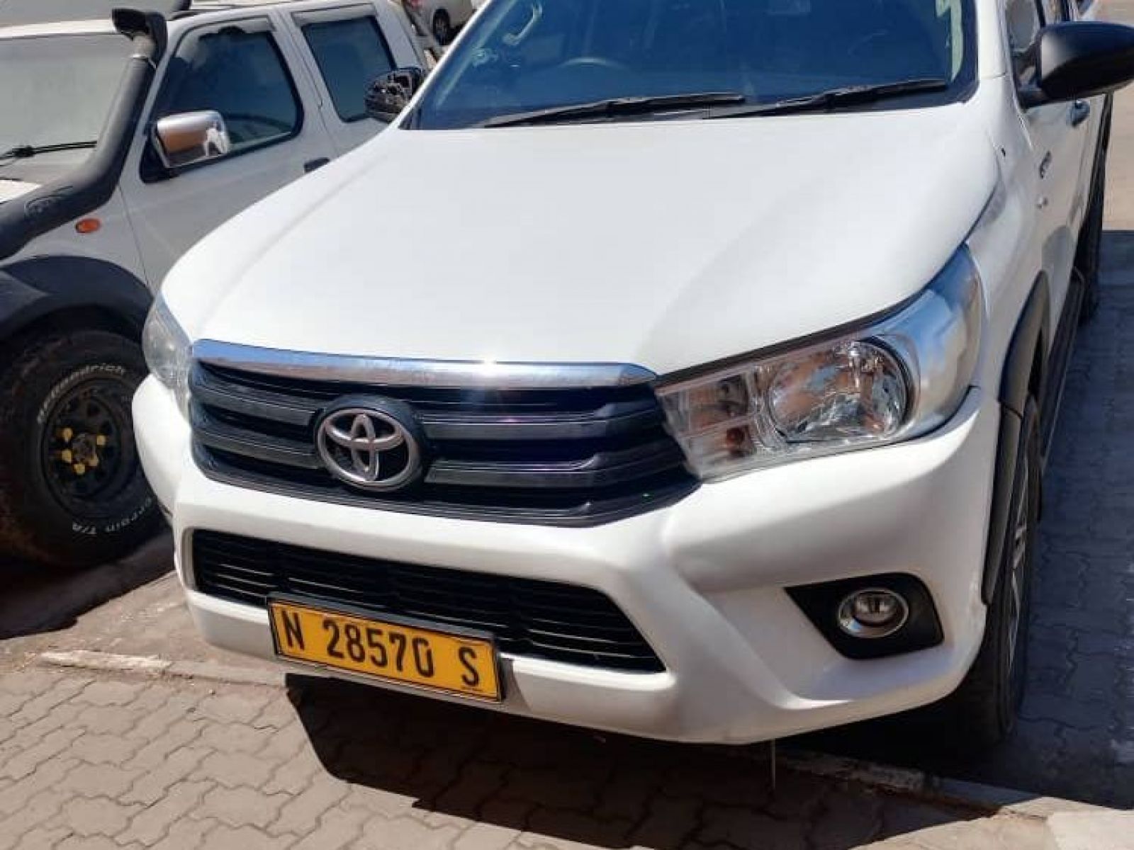 2017 Toyota Hilux photo