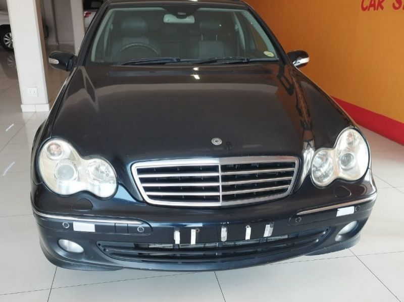 2008 Mercedes-Benz C230 pictures