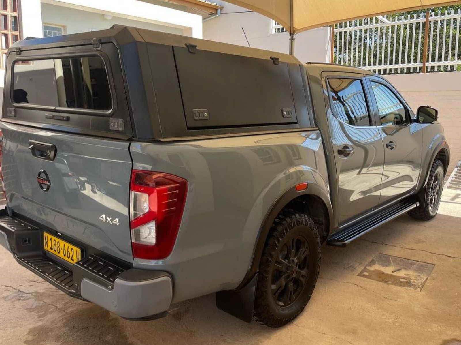 2022 Nissan Navara Pro-4x pictures