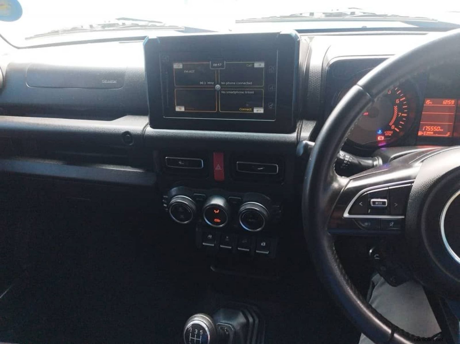 2018 Suzuki Jimny GL 1.5 pictures