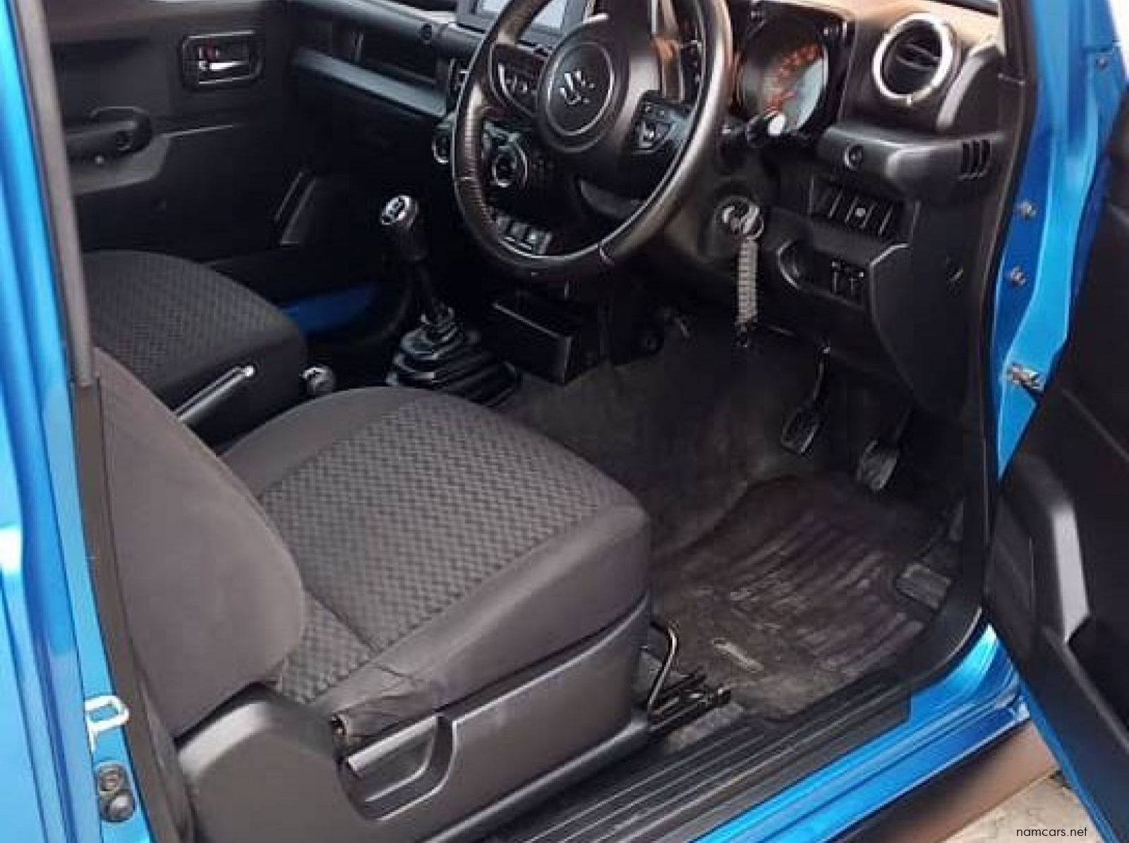 2018 Suzuki Jimny GL 1.5 pictures