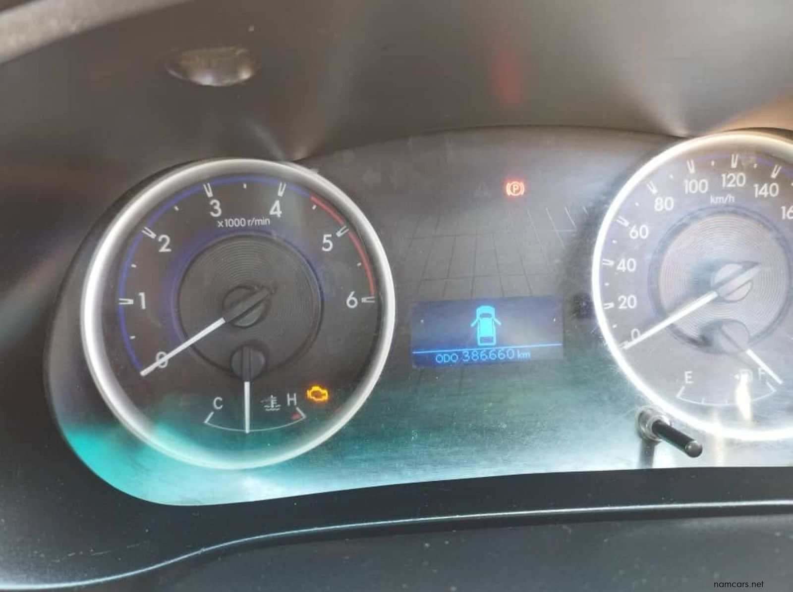 2017 Toyota Hilux pictures