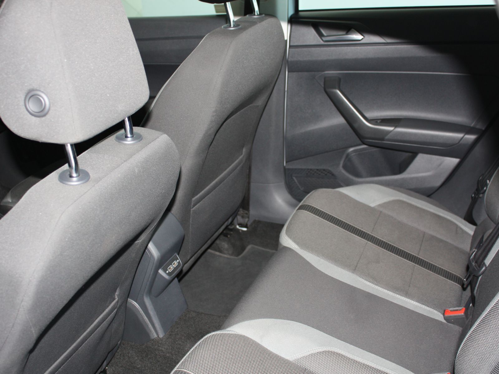 2020 Volkswagen Polo TSI DSG 1.0 photo