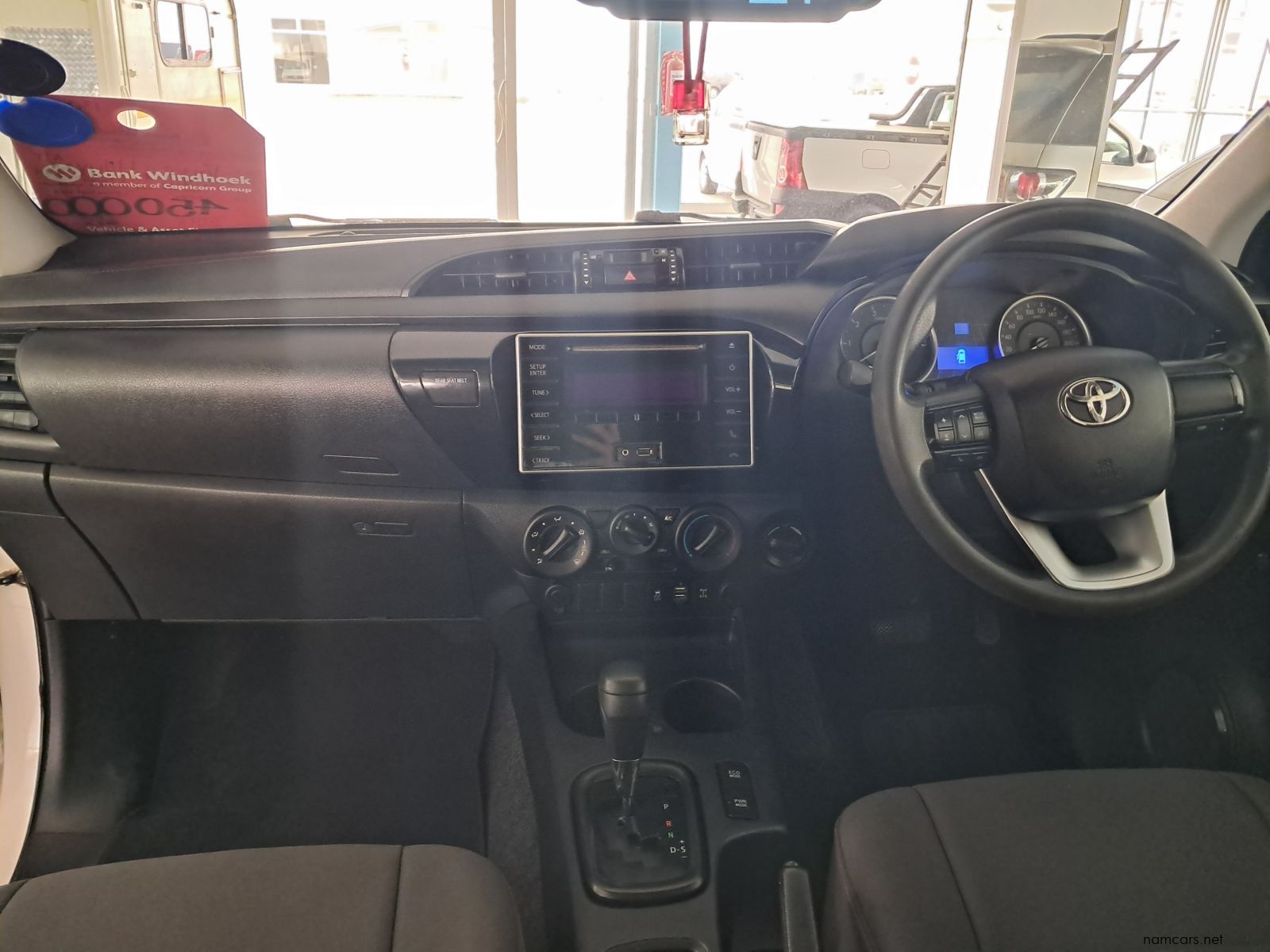 2018 Toyota Hilux 2.4 A/T 4x4 d/c photo