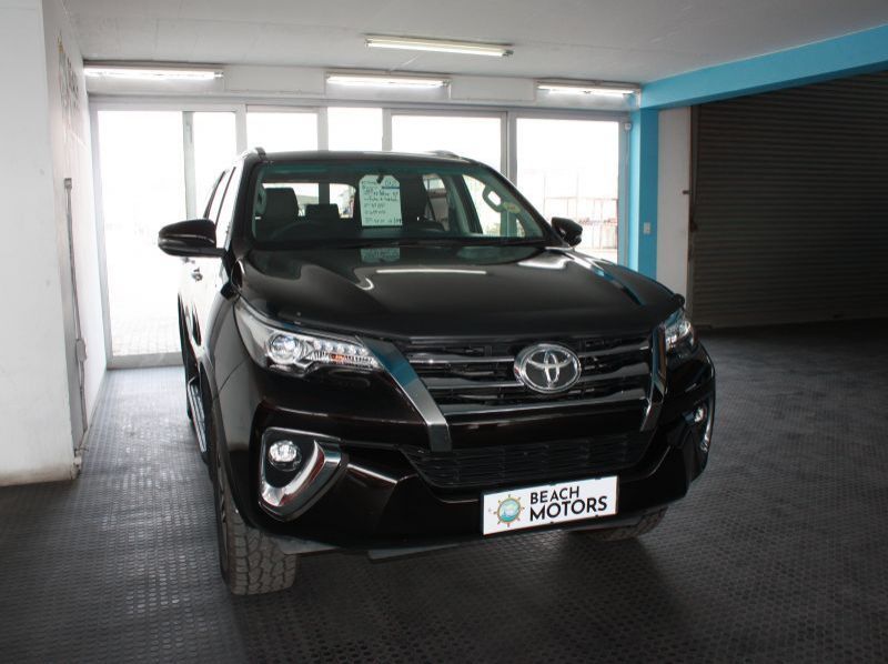 2019 Toyota Fortuner 2.8 GD-6 2x4 pictures