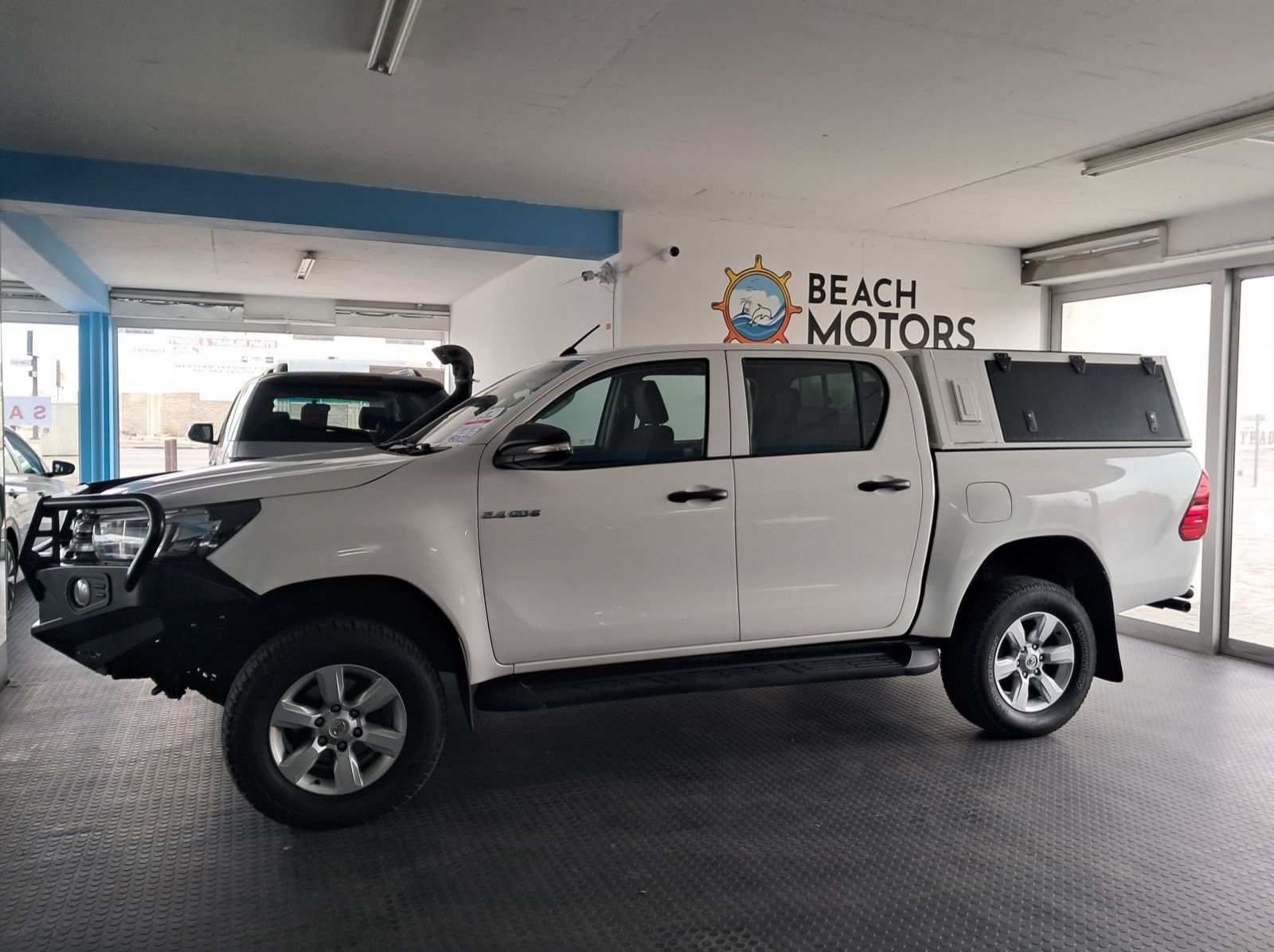 Used Toyota Hilux 2.4 A/T 4x4 d/c  for sale in Swakopmund, Namibia