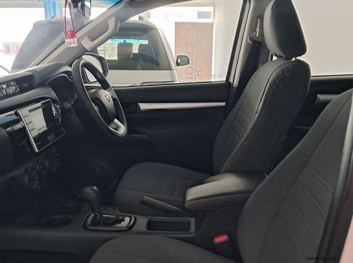 2018 Toyota Hilux 2.4 A/T 4x4 d/c pictures