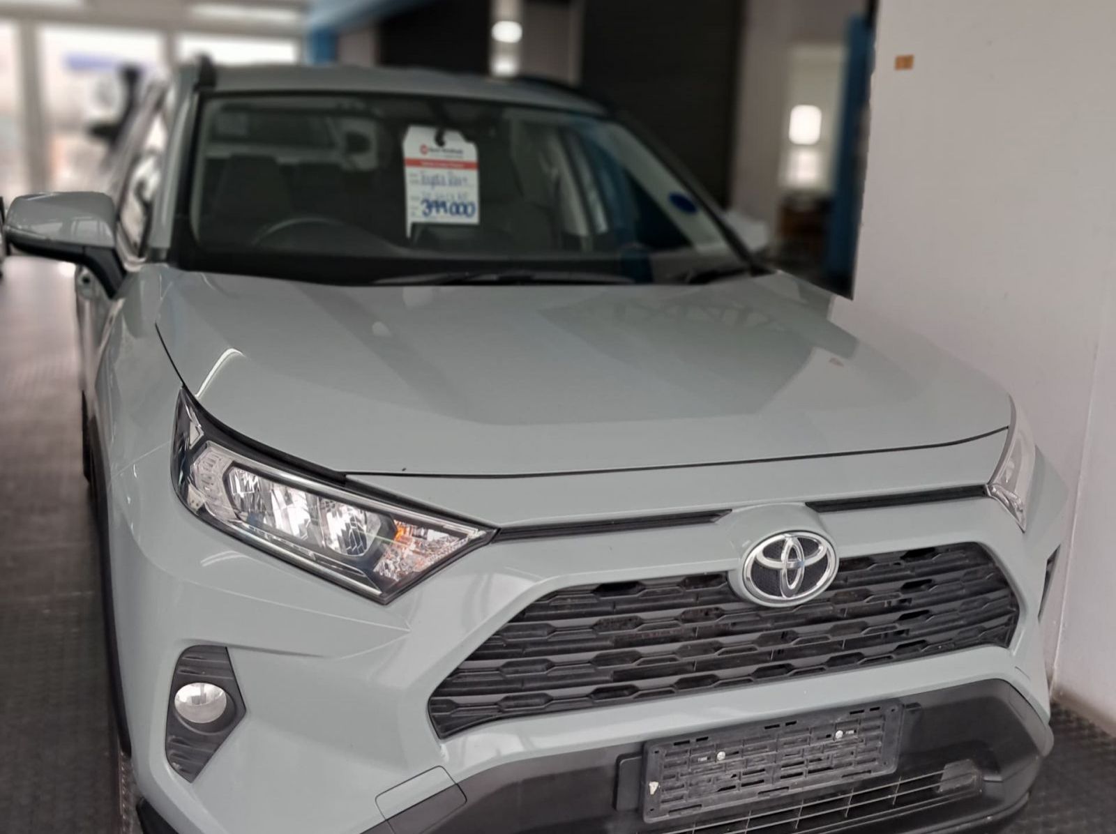 2021 Toyota RAV4 2.0 A/T pictures