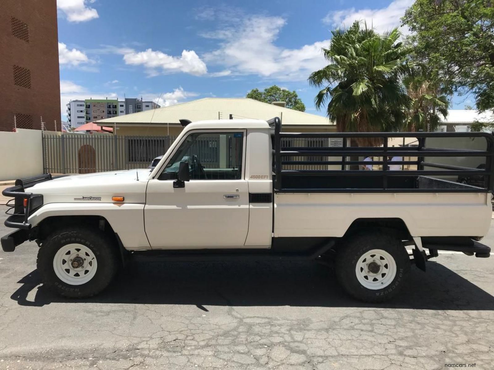 2007 Toyota Land Cruiser 4.5 EFI Scab 4x4 photo