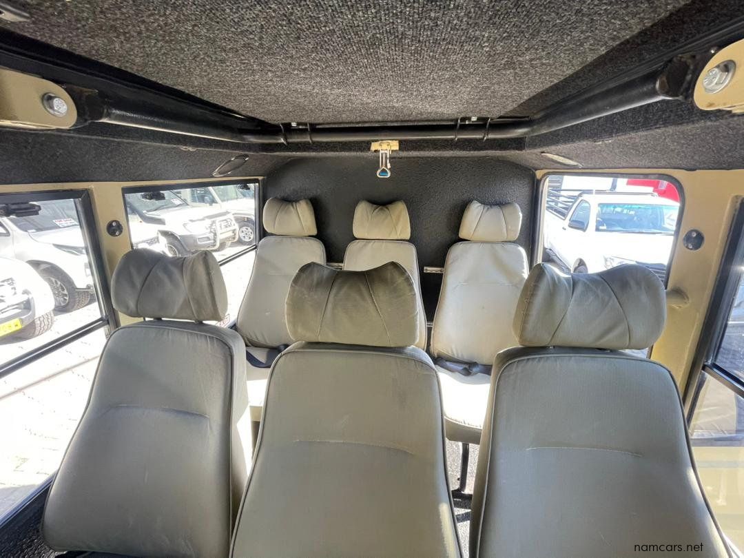 2019 Toyota Land Cruiser 4.2 Safari 10-seater photo