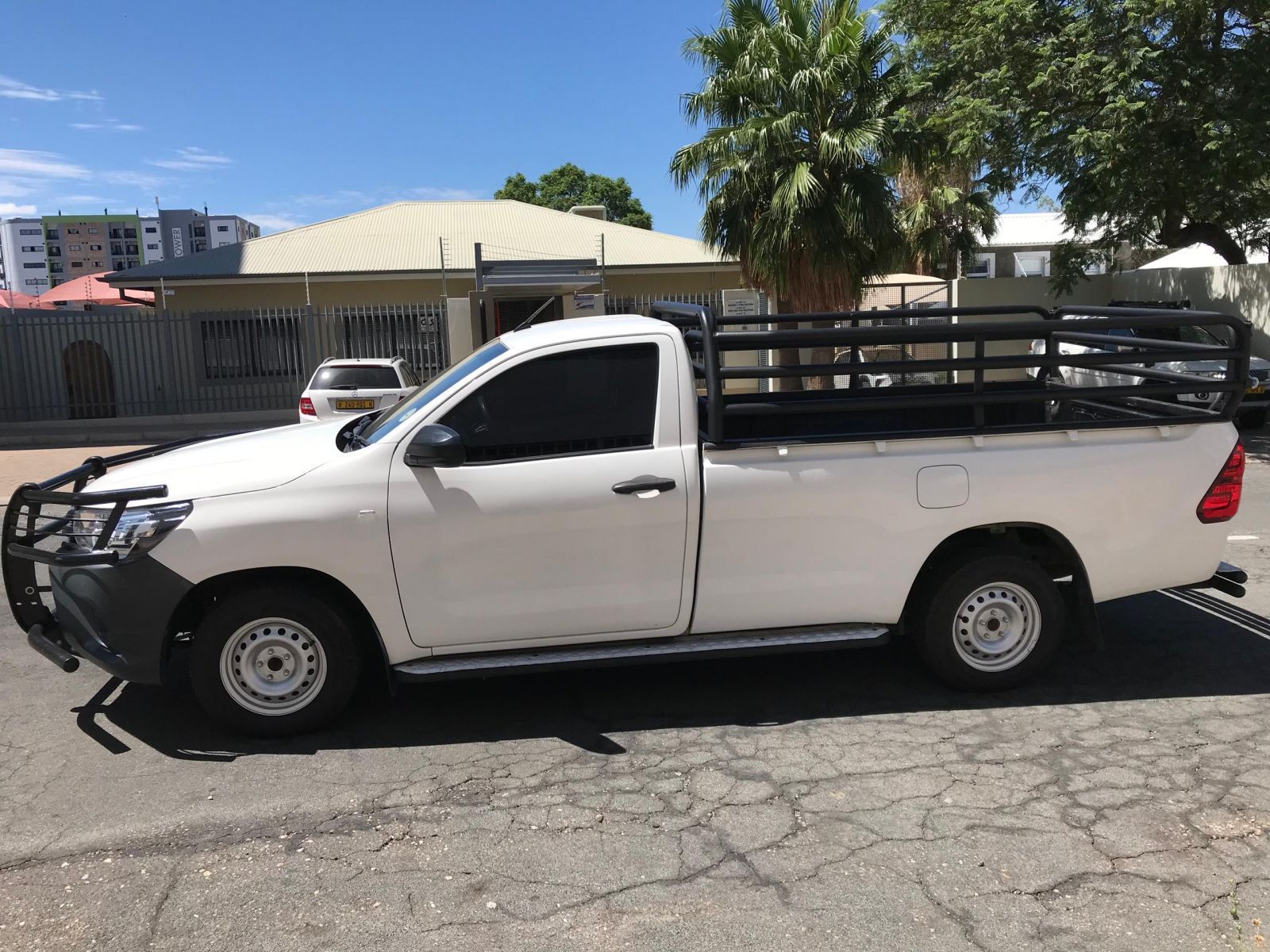 2019 Toyota Hilux 2lt VVti photo