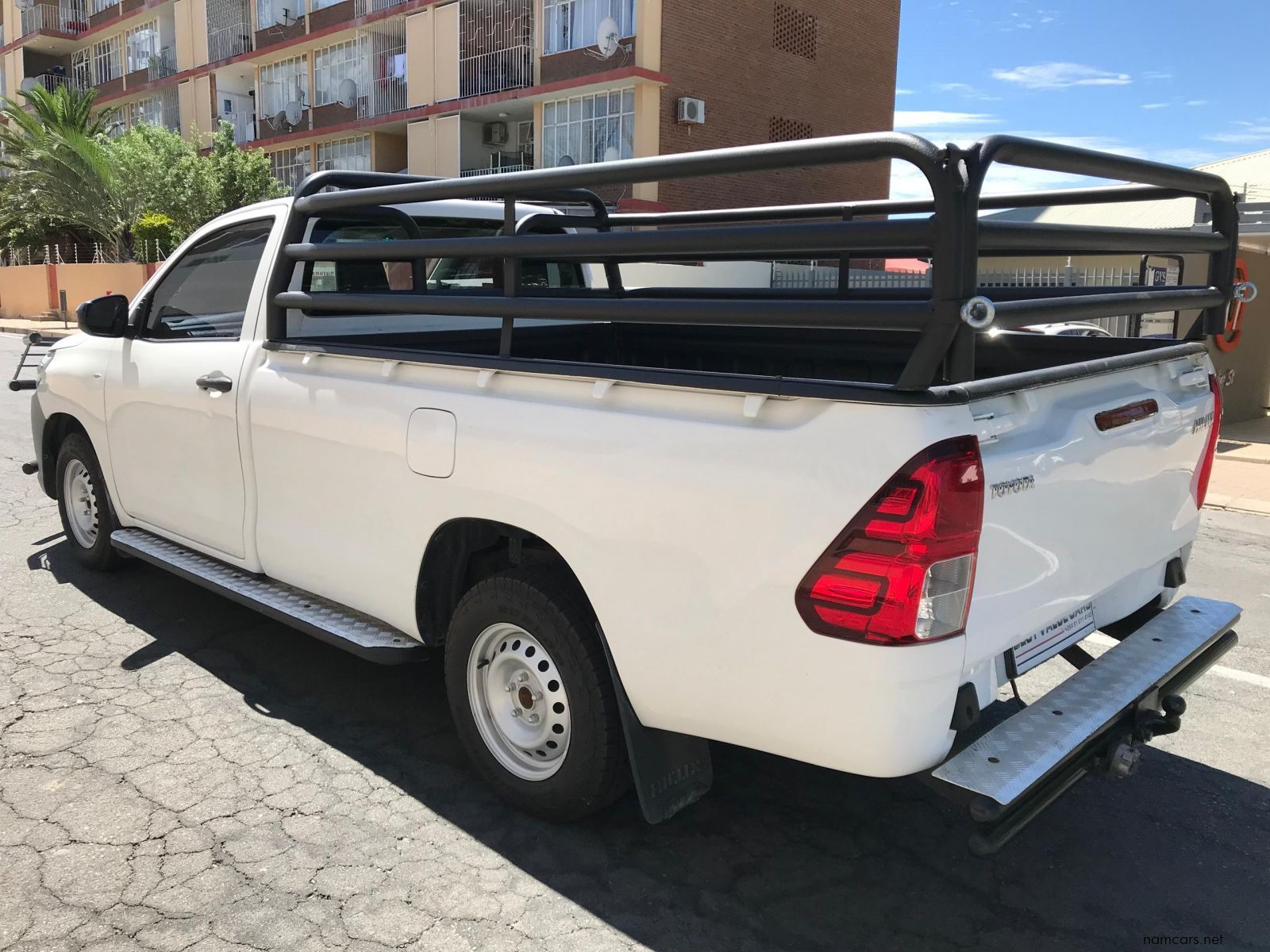 2019 Toyota Hilux 2lt VVti photo