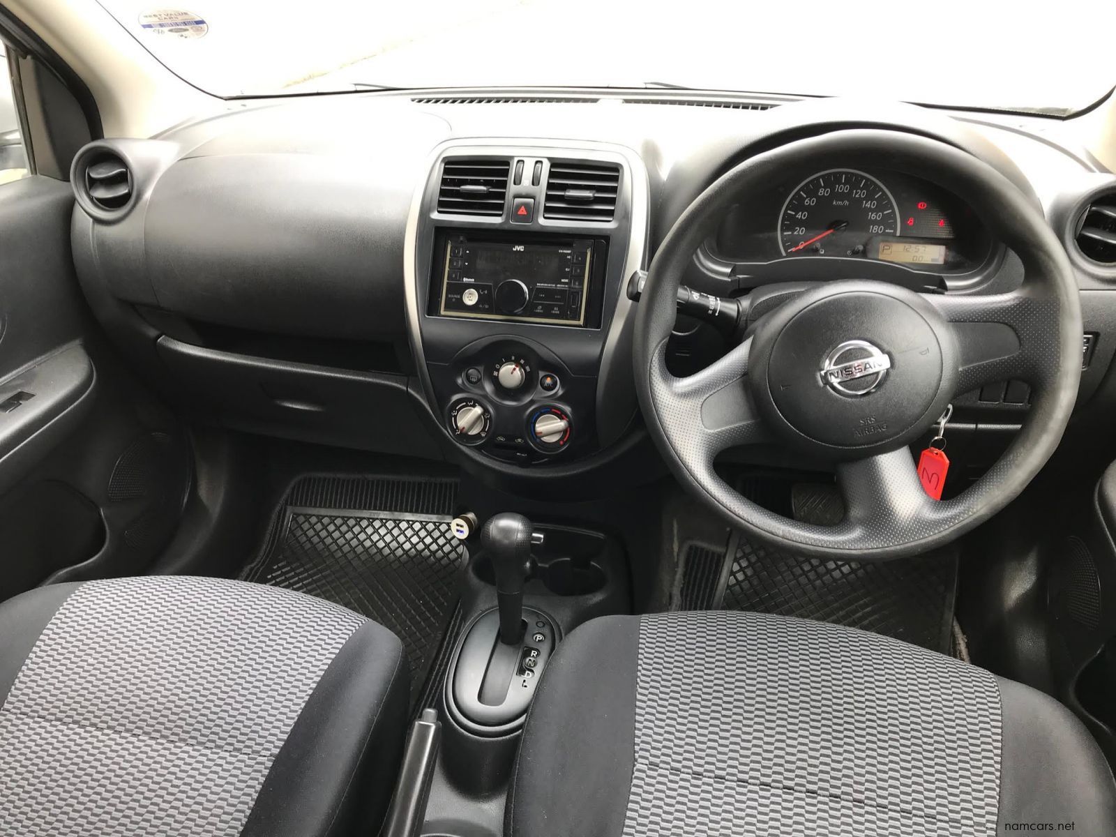 2013 Nissan Nissan March 1.2 H/B Auto photo