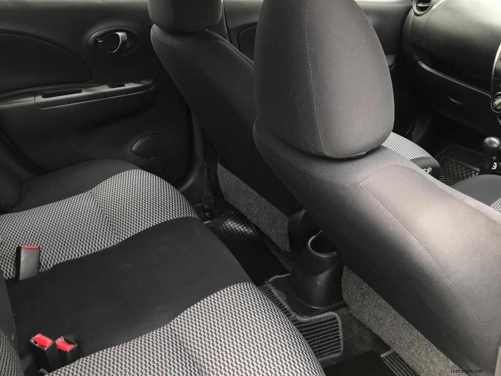 2013 Nissan Nissan March 1.2 H/B Auto photo