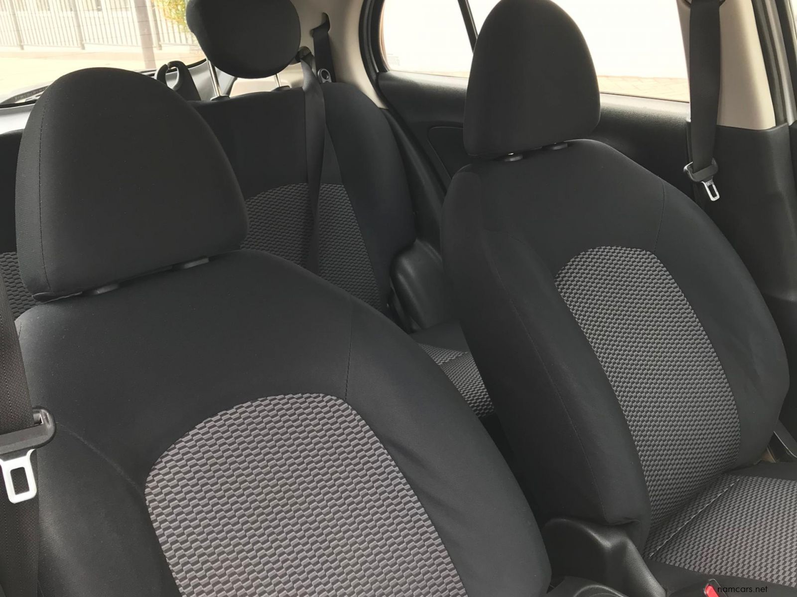 2013 Nissan Nissan March 1.2 H/B Auto photo