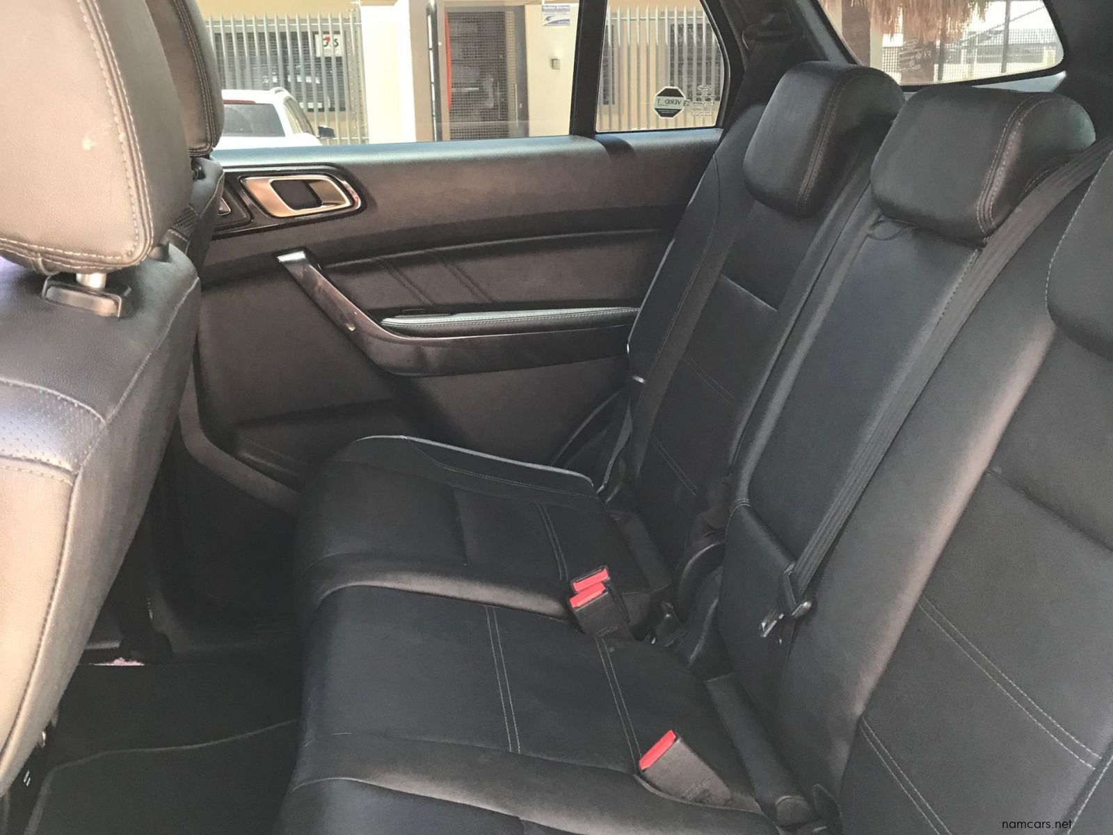 2019 Ford Everest 2lt Bi-turbo 4x4 Limited photo