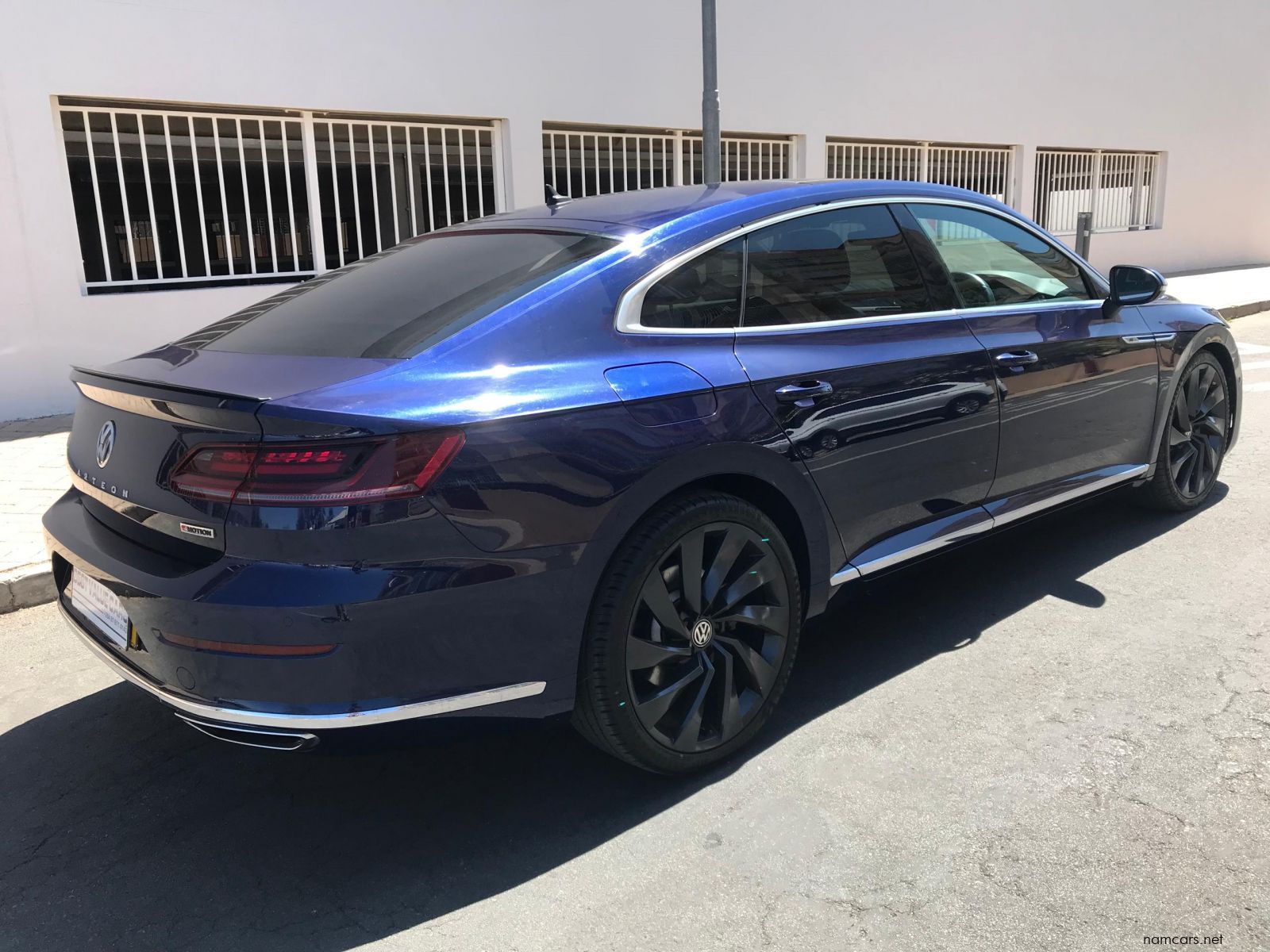2018 Volkswagen VW Arteon 2lt Tsi R-line AWD photo