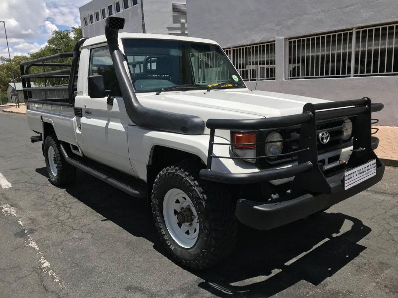 Used Toyota Land Cruiser 4.5 EFI Scab 4x4  for sale in Windhoek, Namibia