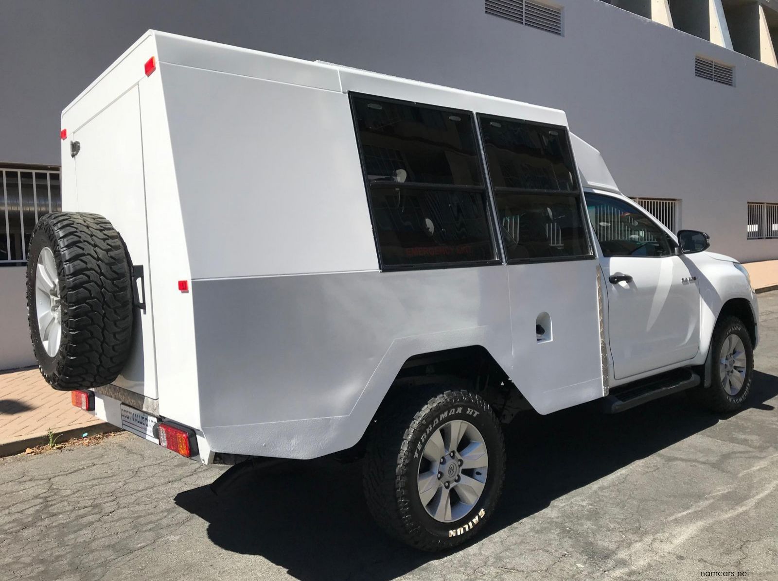 2018 Toyota Hilux 2.4 Gd6 4x4 Safari Conversion 6-7 seater pictures