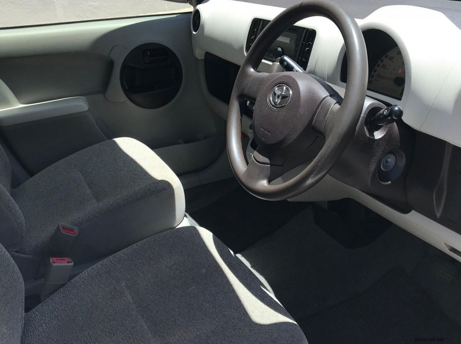 2012 Toyota Passo 1.lt  Auto H/Back pictures