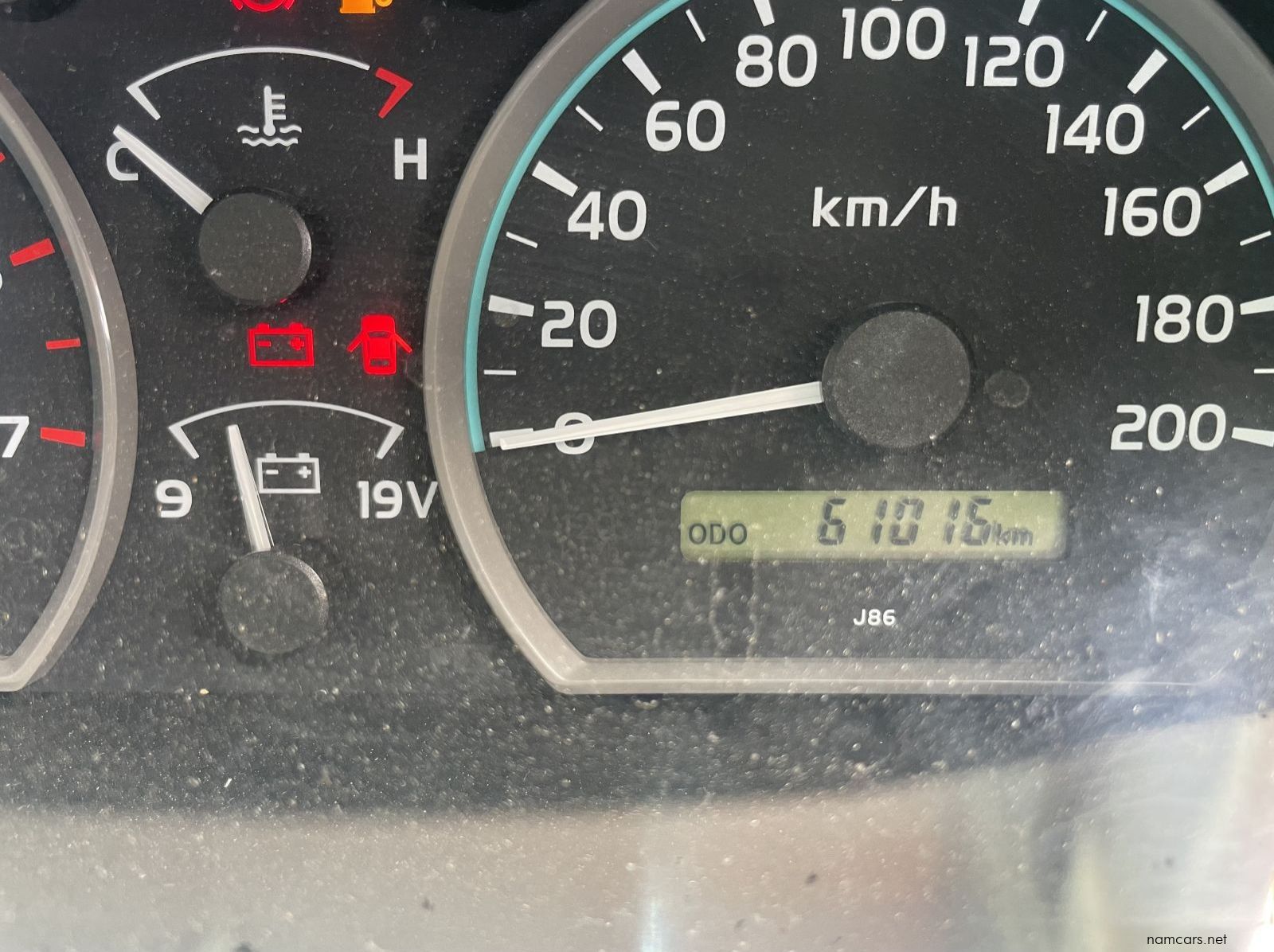 2023 Toyota Toyota Land Cruiser V6 Dcab 4x4 pictures