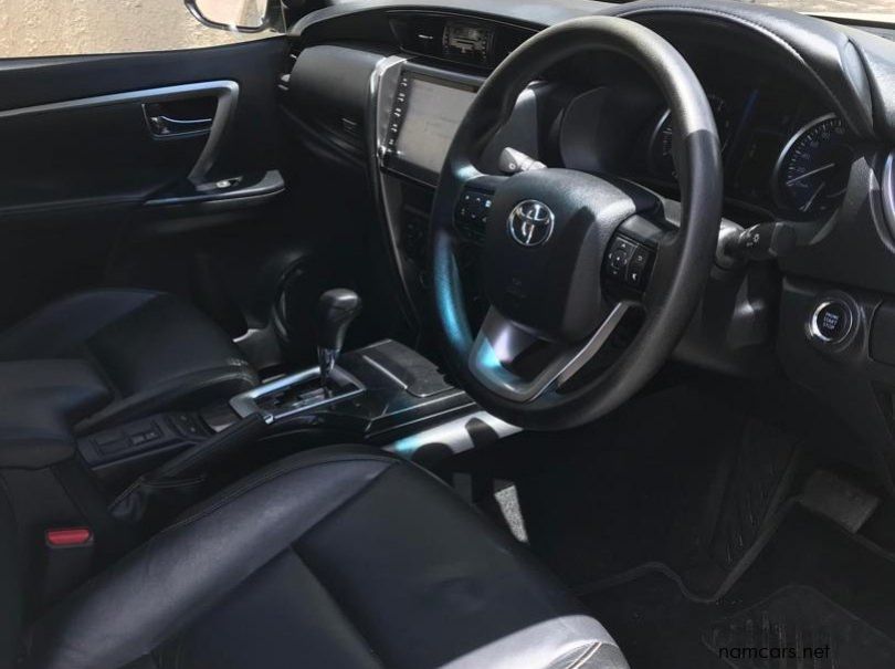 2022 Toyota Fortuner 2.4 GD6 Auto 4x4 (No-Deposit Deal) pictures